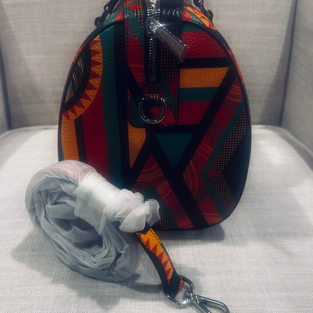 Sassy Jones Dottie Leather Abstract Tribal Handbag - Picture 3 of 4
